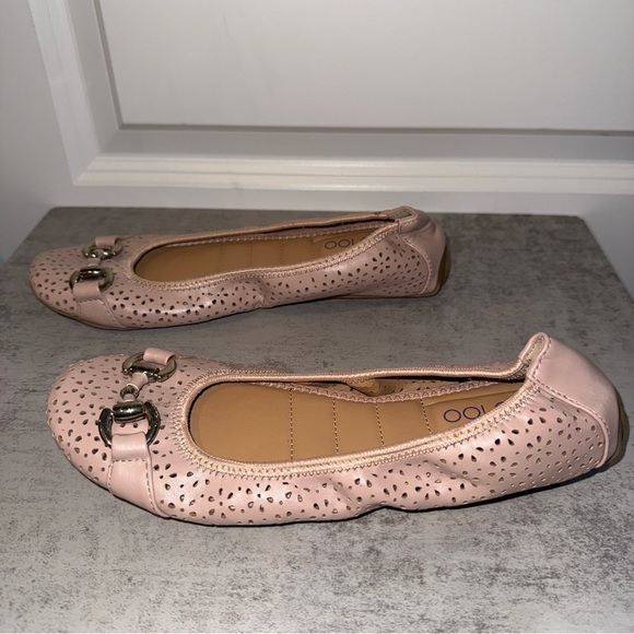 Me Too Light Pink Flats Size 6.5 - Picture 5 of 7
